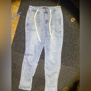 Chic High Rise Light Blue Jeans for Women